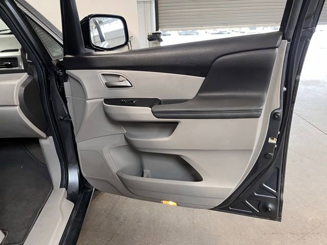 Used 2013 Honda Odyssey EX-L image 12