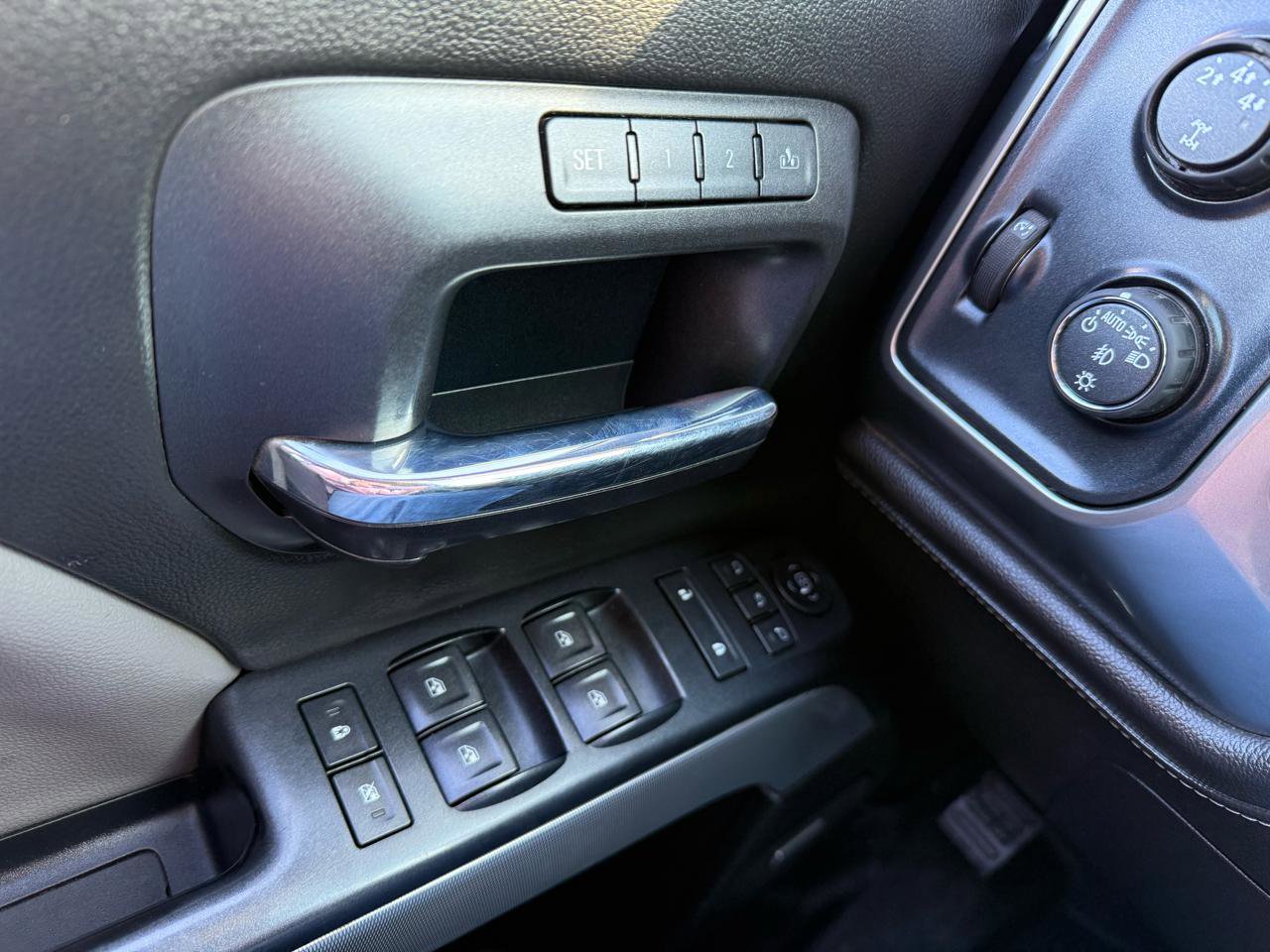 Used 2016 Chevrolet Silverado 2500 LTZ w/ Duramax Plus Package image 12