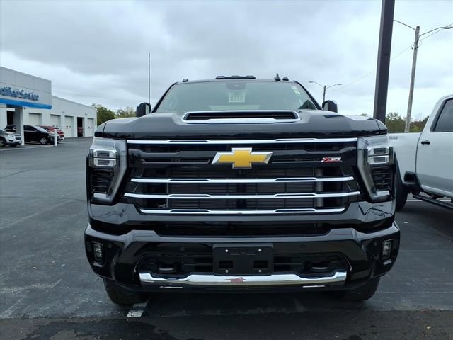 New 2026 Chevrolet Silverado 2500 LT w/ Z71 Chrome Sport Edition image 2