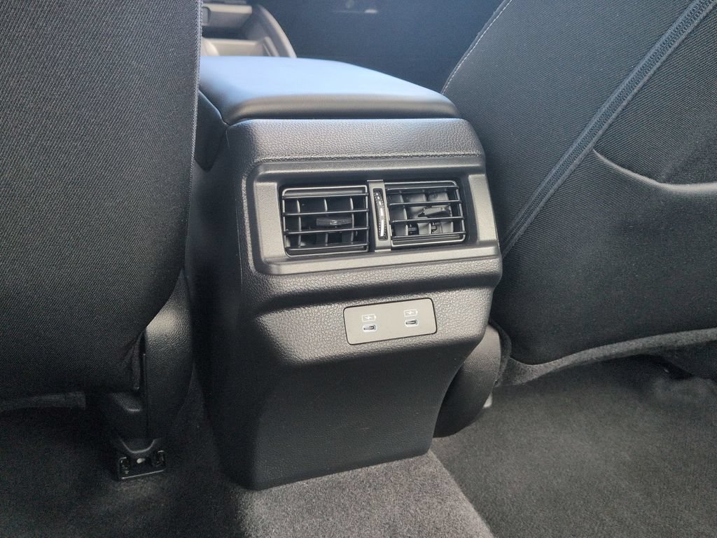 Used 2025 Honda Accord SE image 32