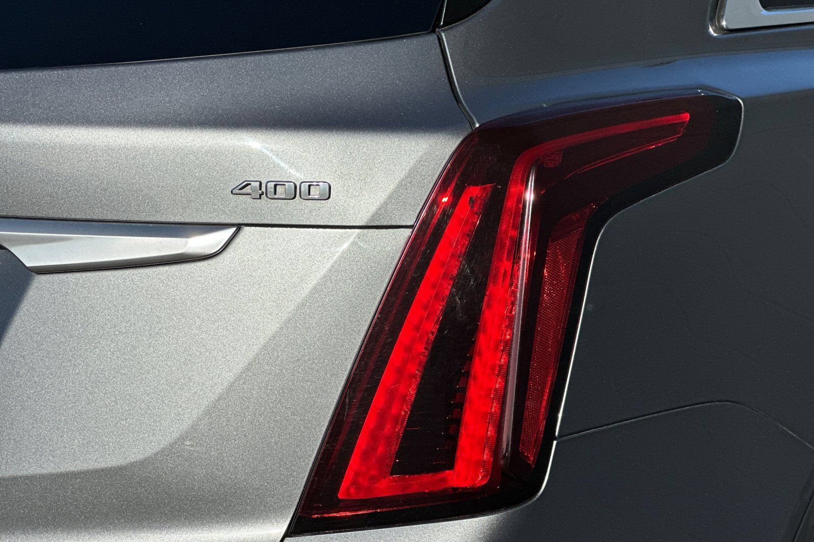 Certified 2022 Cadillac XT5 Premium Luxury FWD image 38