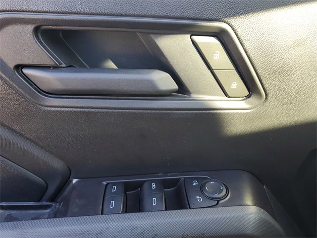 Used 2025 Chevrolet Colorado Trail Boss image 19