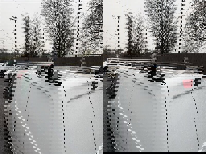 Used 2017 Nissan NV200 SV image 9