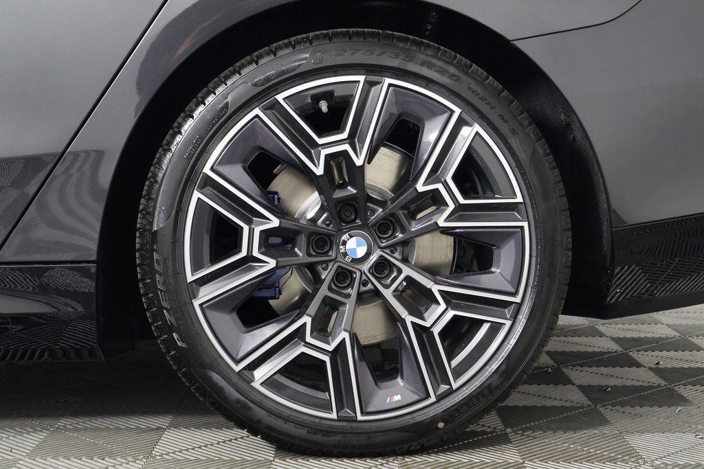 New 2026 BMW i5 eDrive40 w/ M Sport Package image 10