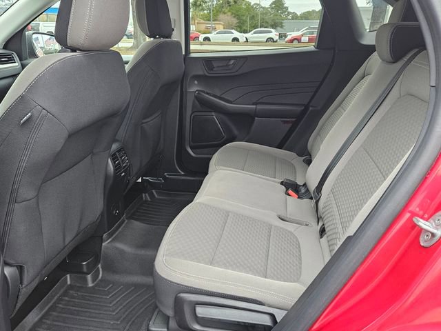Used 2022 Ford Escape SE w/ Cold Weather Package image 11