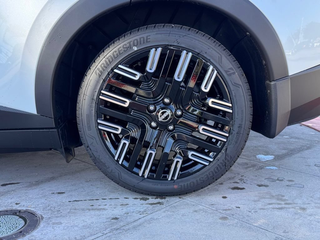 New 2026 Nissan Leaf Platinum+ w/ Cargo Package (Platinum+) FWD image 8