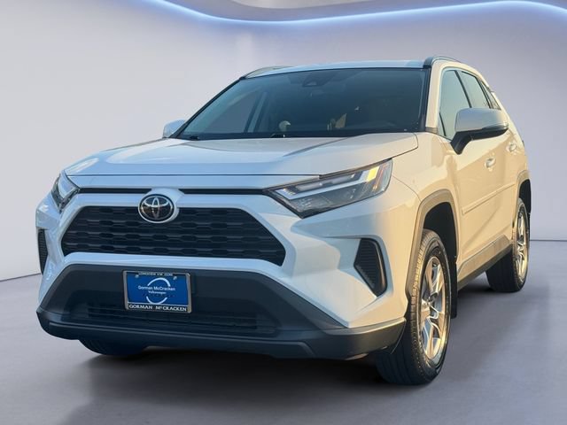 Used 2023 Toyota RAV4 XLE w/ Convenience Package FWD image 7