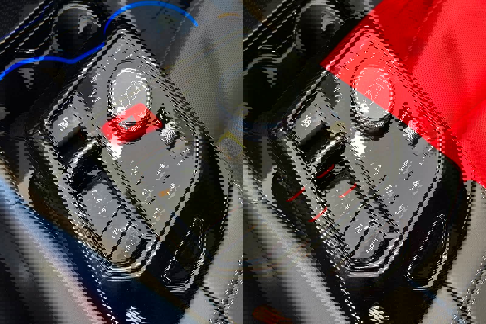 New 2026 BMW M5 w/ Carbon Package image 24