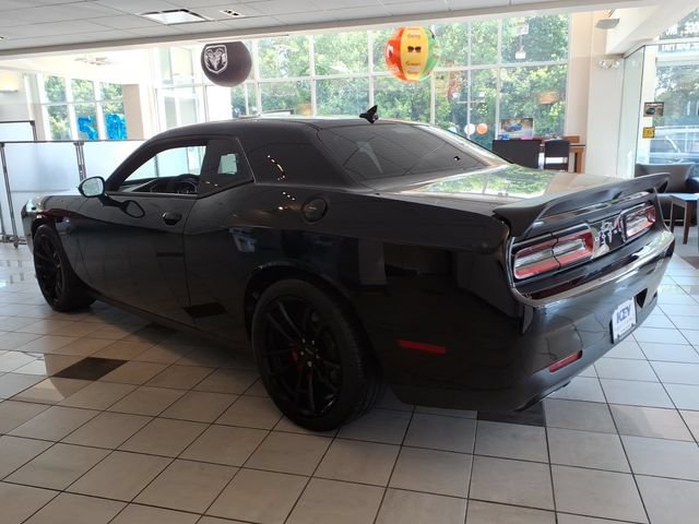 Used 2023 Dodge Challenger SRT Hellcat RWD image 4
