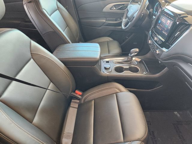 Used 2021 Chevrolet Traverse RS FWD image 18