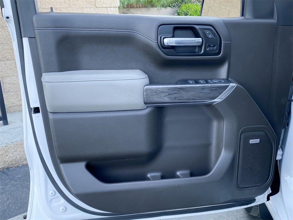 Used 2022 Chevrolet Silverado 1500 LTZ image 22