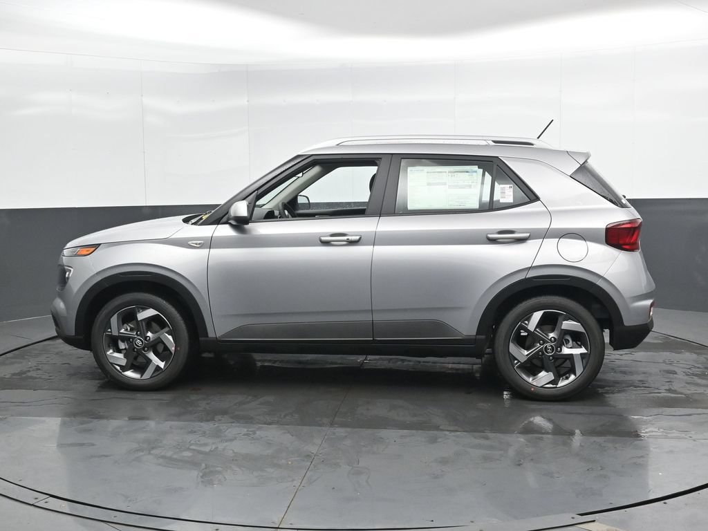 New 2026 Hyundai Venue SEL FWD image 8