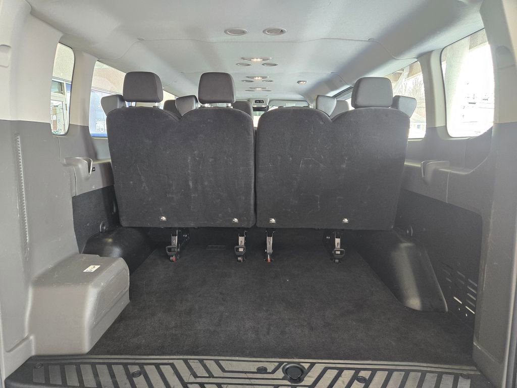 Used 2024 Ford Transit 350 XLT image 9