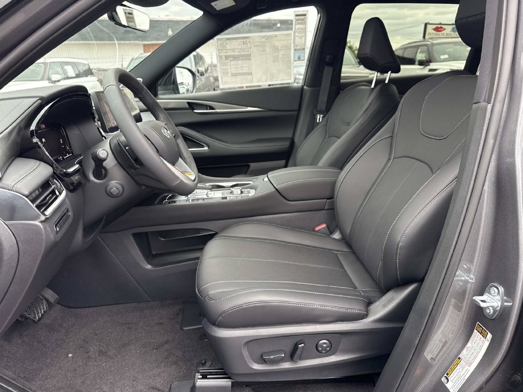 New 2027 INFINITI QX60 Sport w/ Dark Cargo Package AWD/4WD image 16