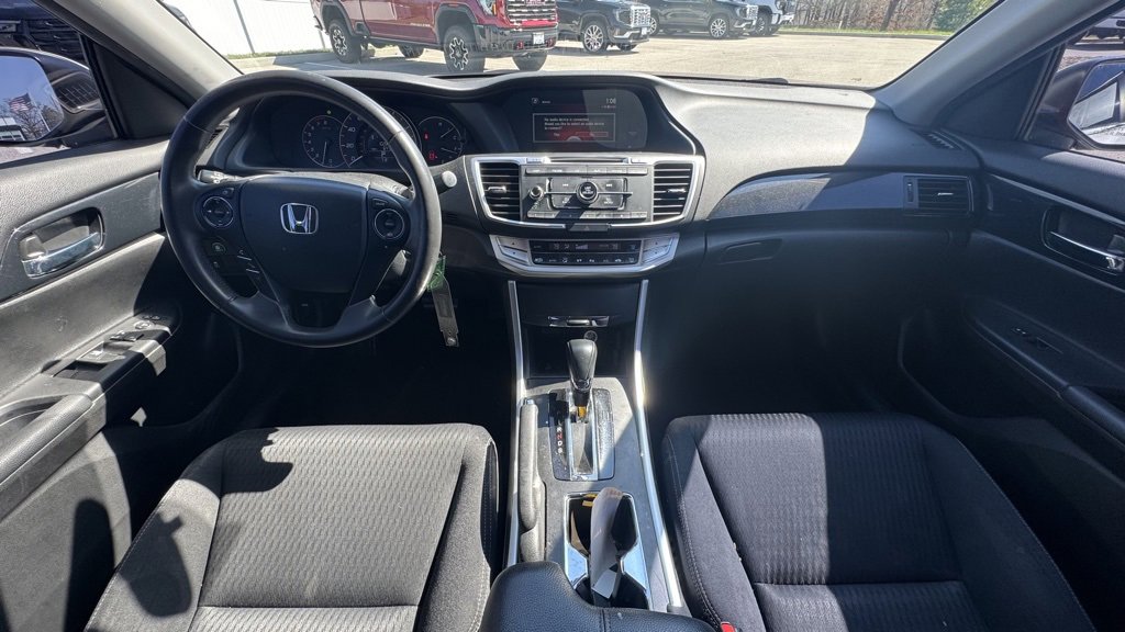 Used 2014 Honda Accord Sport image 8