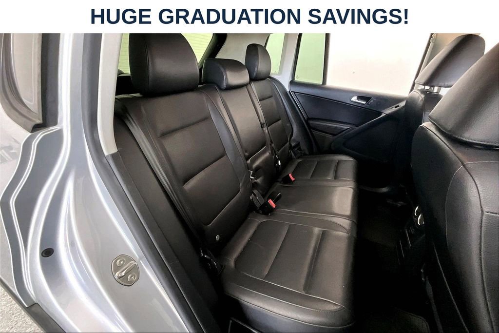 Used 2016 Volkswagen Tiguan S FWD image 29