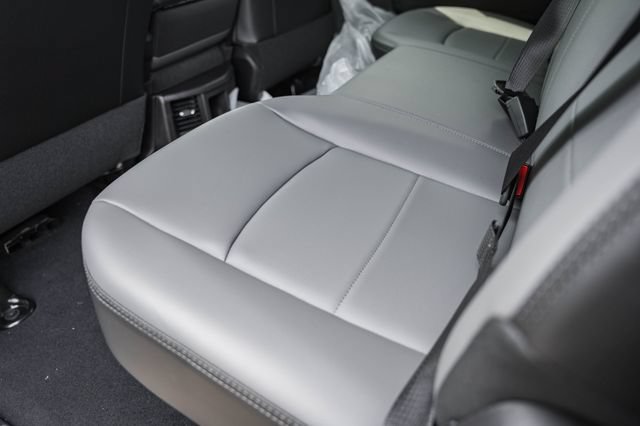 New 2026 RAM 3500 Tradesman AWD/4WD image 43