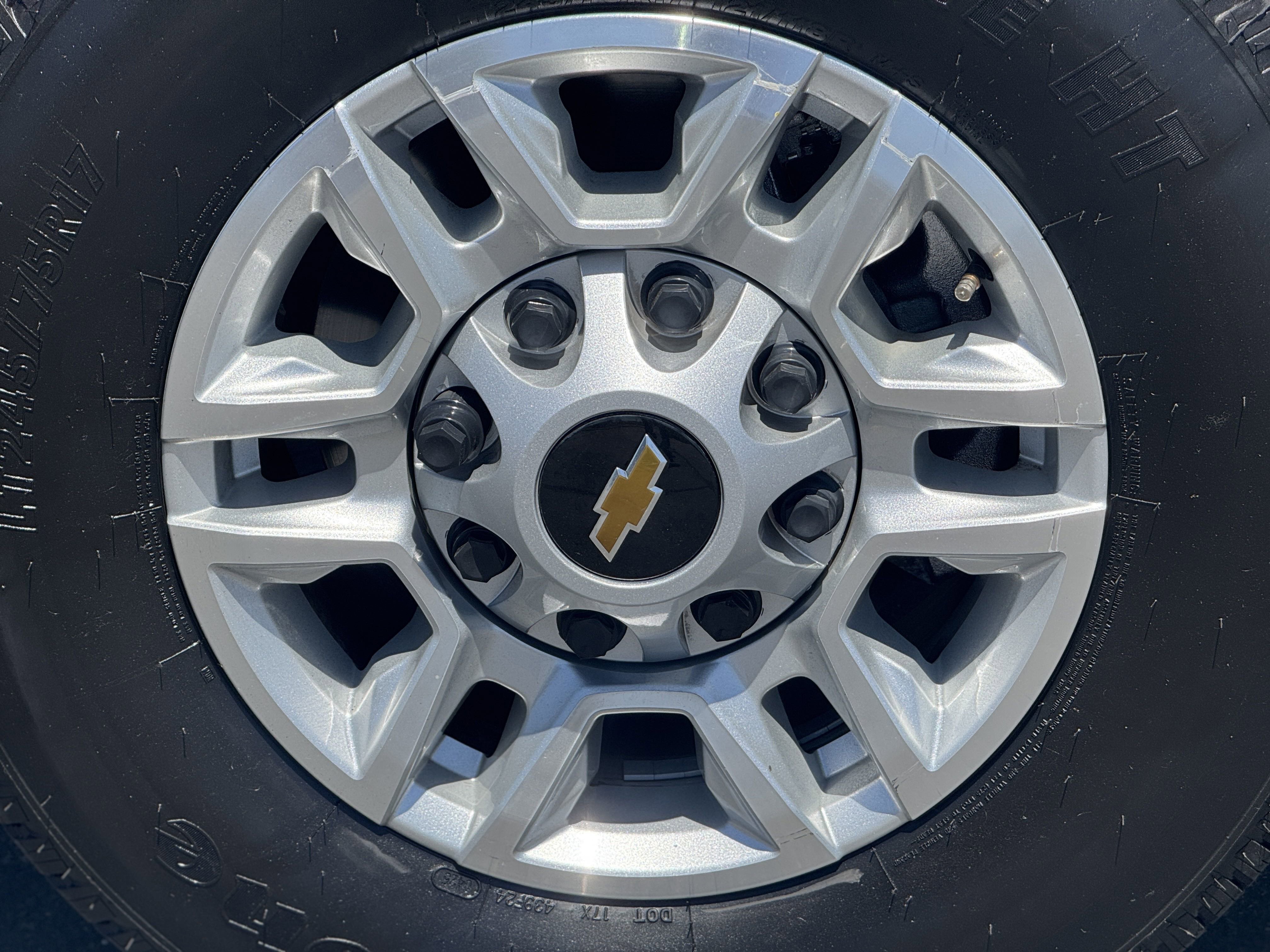 Certified 2024 Chevrolet Silverado 2500 LT image 7