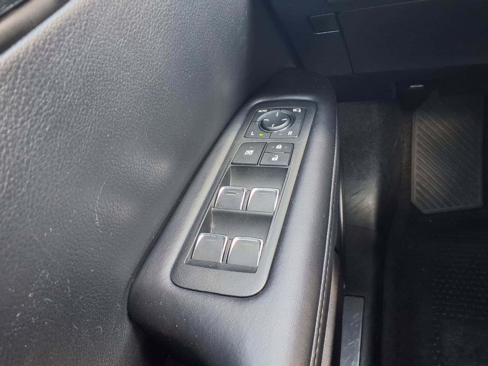 Used 2020 Lexus RX 350 FWD w/ Accessory Package image 10