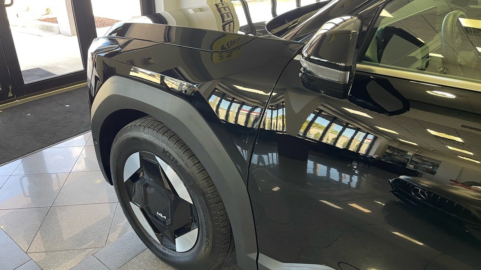 Used 2026 Kia EV9 Wind image 13