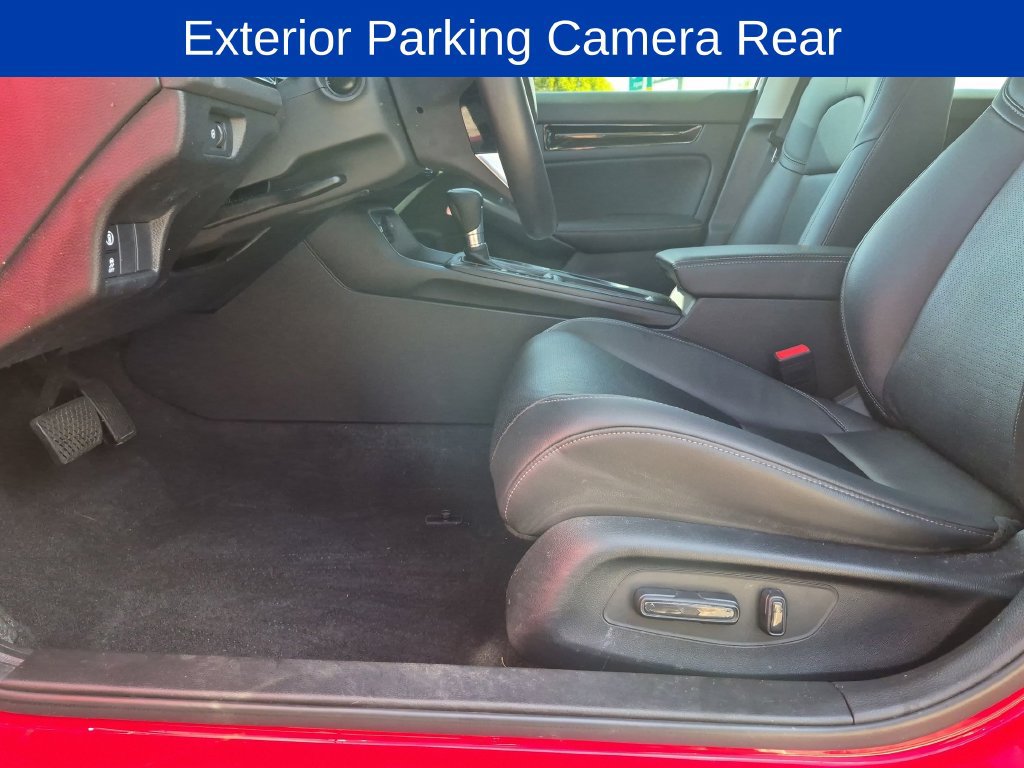 Used 2024 Honda Civic EX-L image 10
