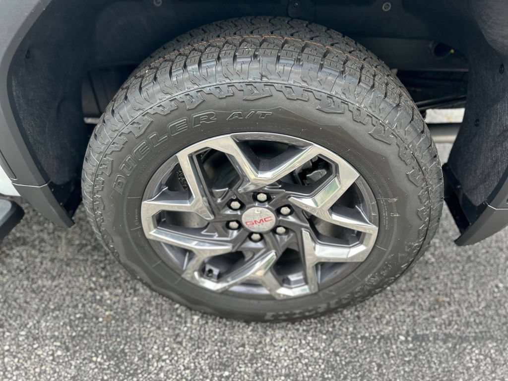 New 2026 GMC Sierra 1500 SLT w/ SLT Premium Package AWD/4WD image 44