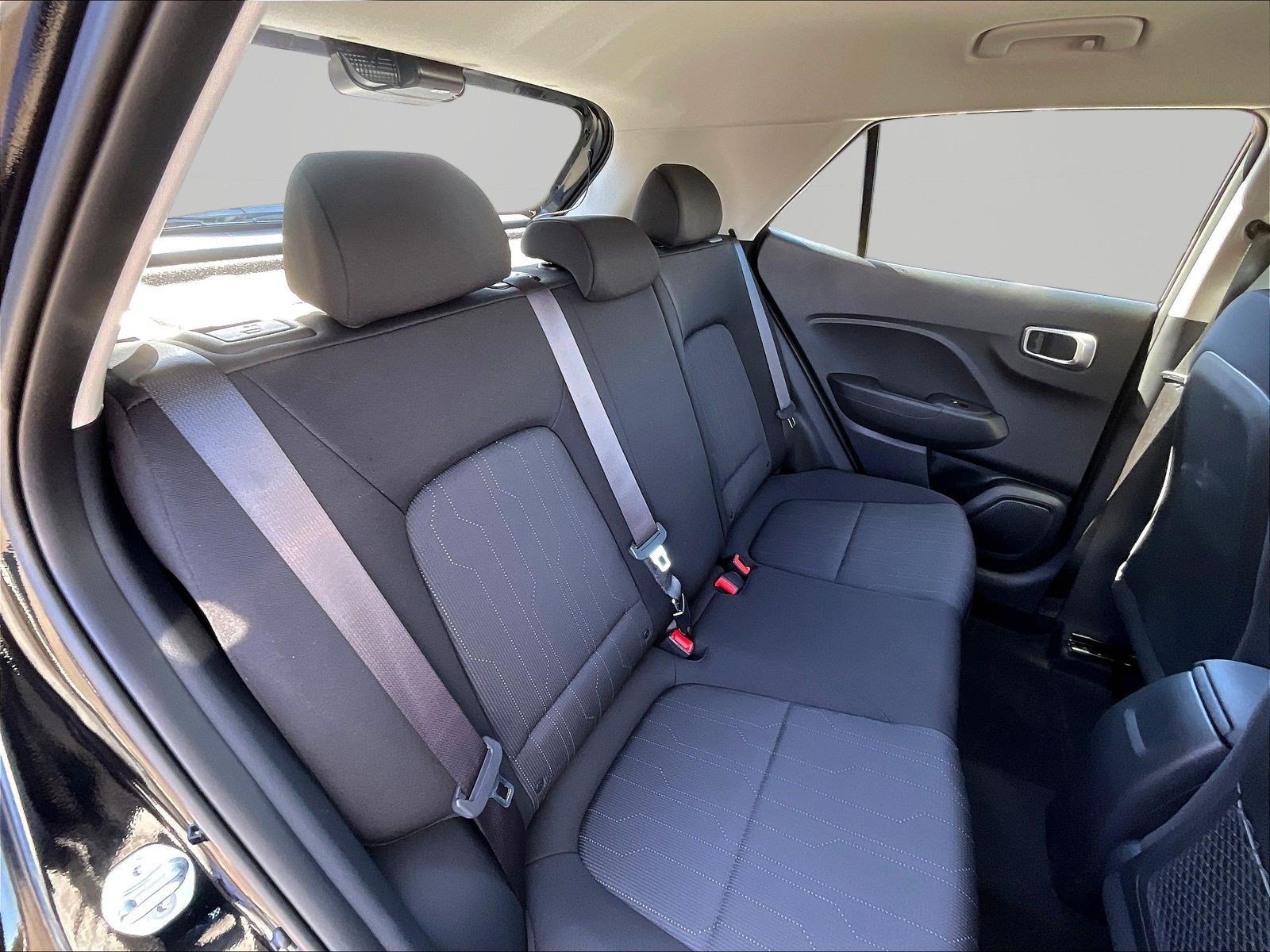 New 2026 Hyundai Venue SE FWD image 19