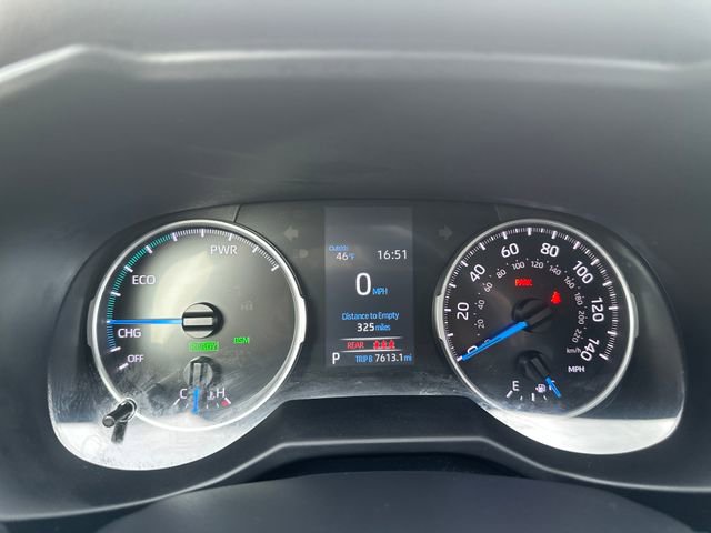 Used 2022 Toyota RAV4 XLE AWD/4WD image 14