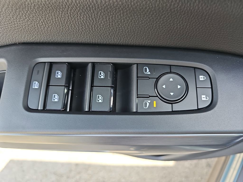 New 2026 Nissan Pathfinder Rock Creek AWD/4WD image 33