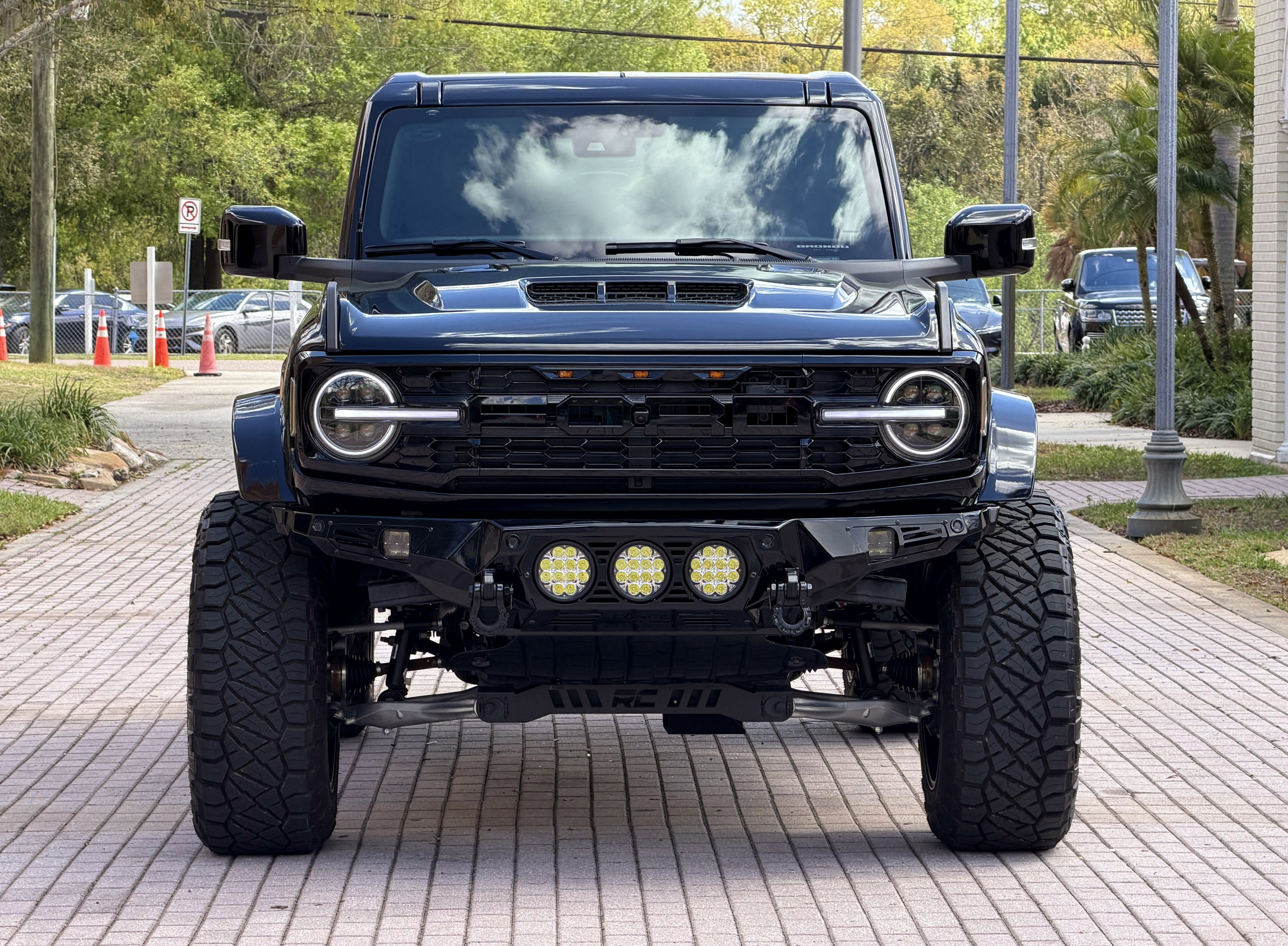 Used 2025 Ford Bronco Outer Banks AWD/4WD image 32