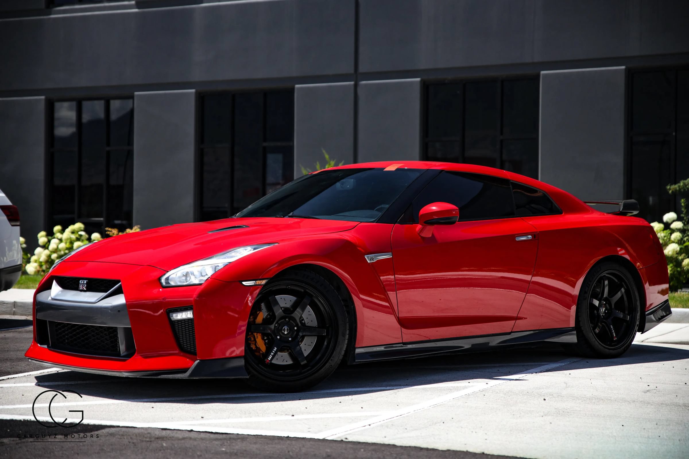Used 2019 Nissan GT-R Track Edition AWD/4WD image 3