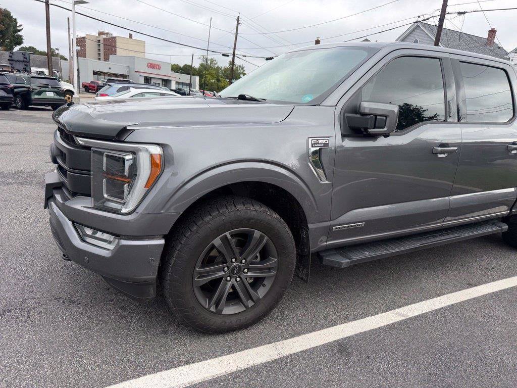Used 2022 Ford F150 Lariat w/ Equipment Group 502A High AWD/4WD image 4