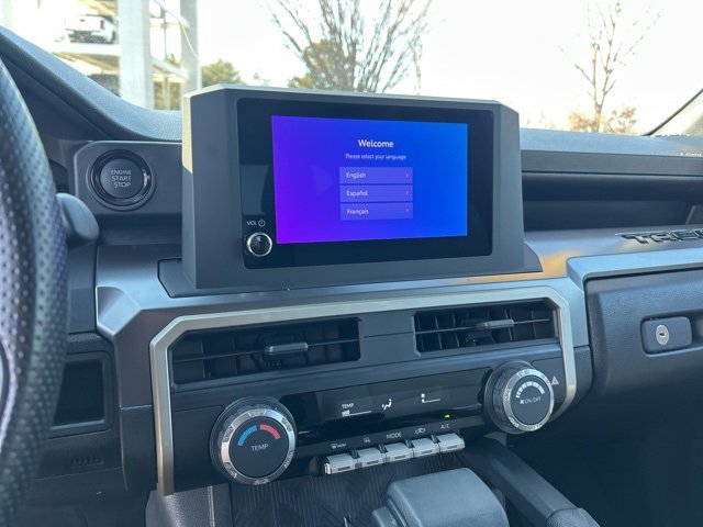 Used 2025 Toyota Tacoma SR5 image 22