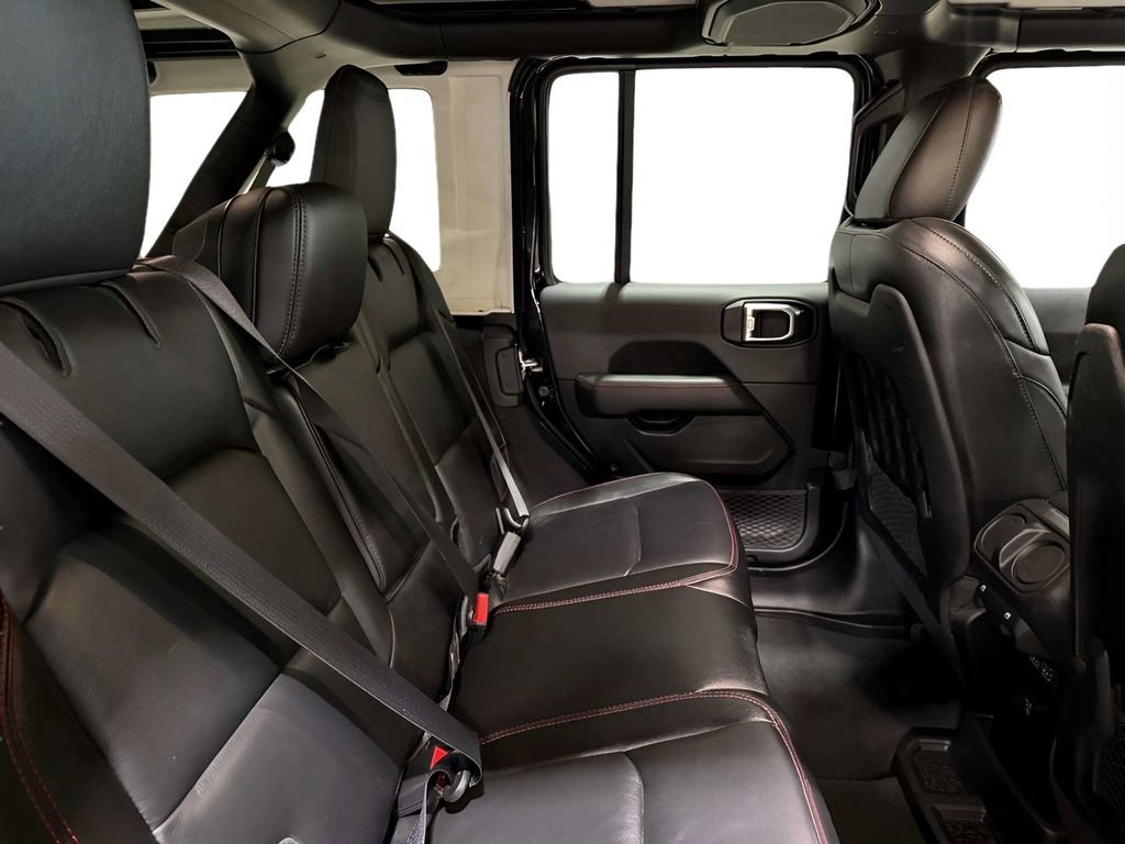 Used 2021 Jeep Wrangler Unlimited Rubicon w/ Uconnect 4C Nav & Sound Group AWD/4WD image 13