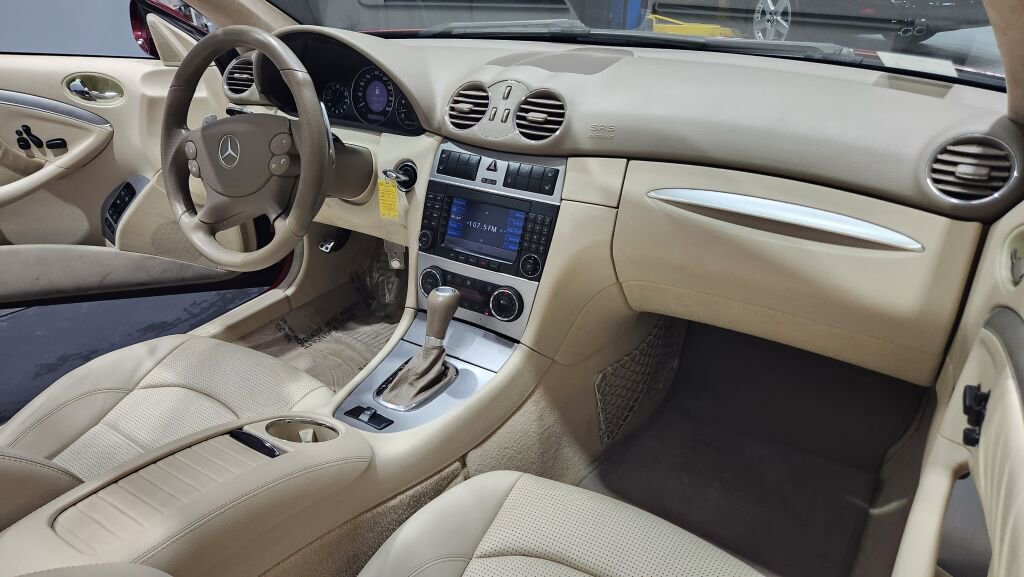 Used 2007 Mercedes-Benz CLK 63 AMG Cabriolet image 39