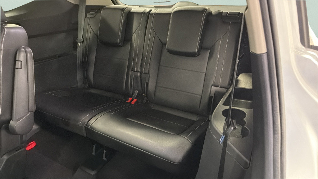 Used 2021 Volkswagen Atlas SEL AWD/4WD image 35