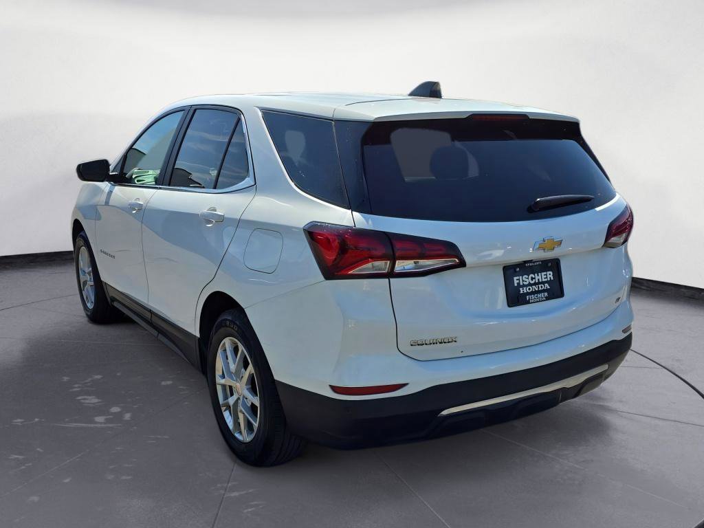 Used 2024 Chevrolet Equinox LT FWD image 4