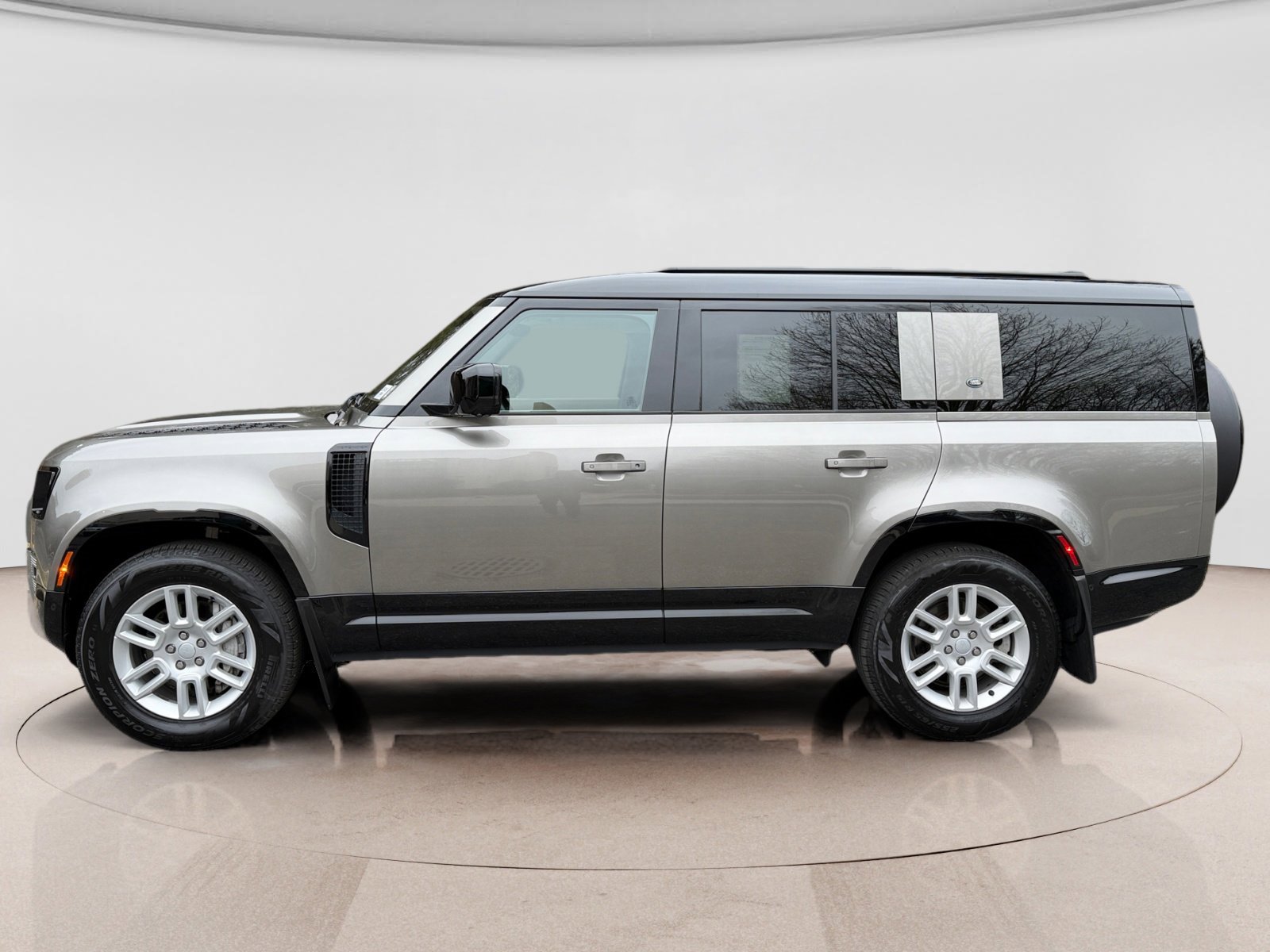 Certified 2023 Land Rover Defender 130 S image 2