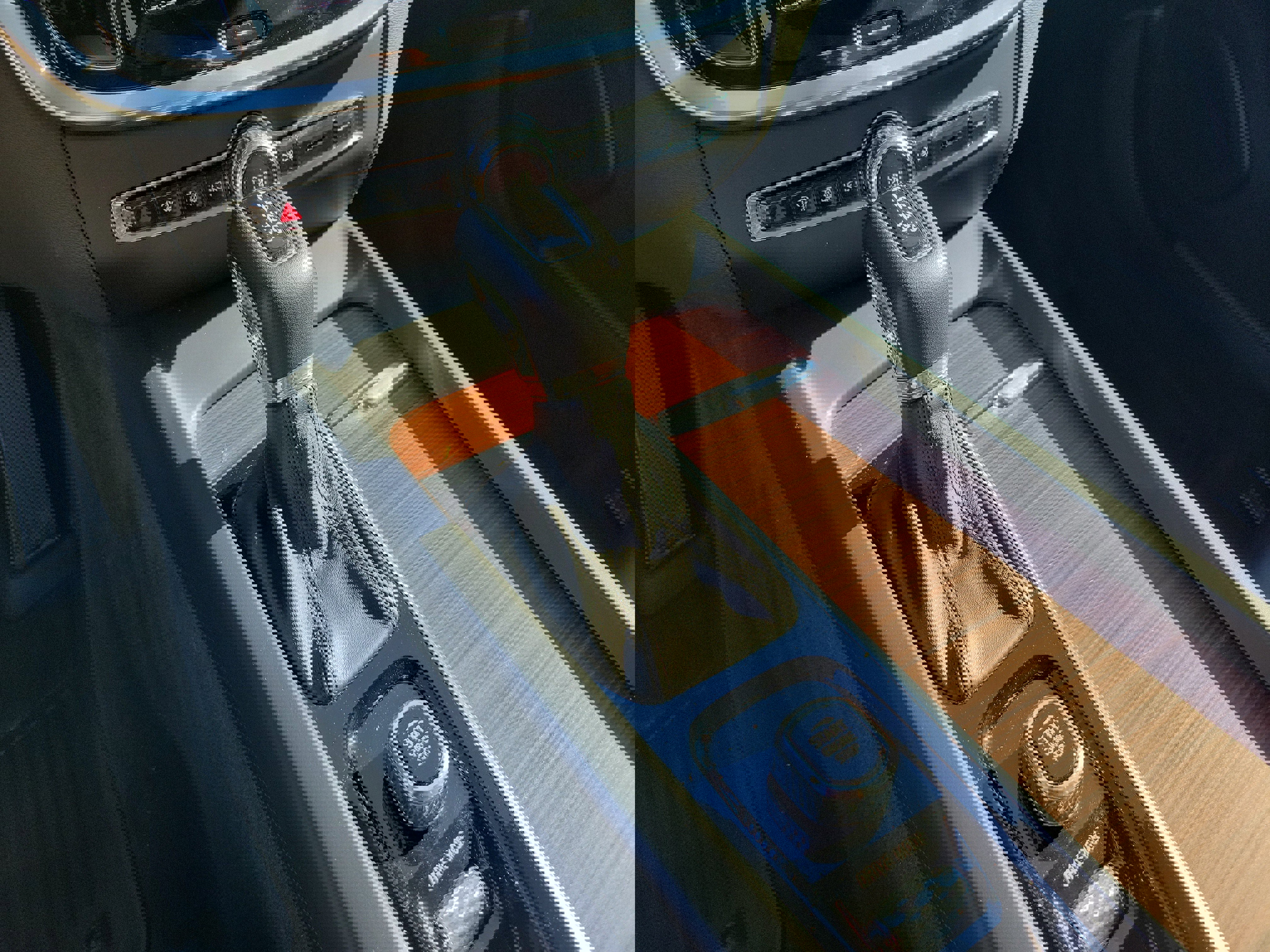 Used 2021 Volvo S60 T5 Momentum w/ Premium Package image 23