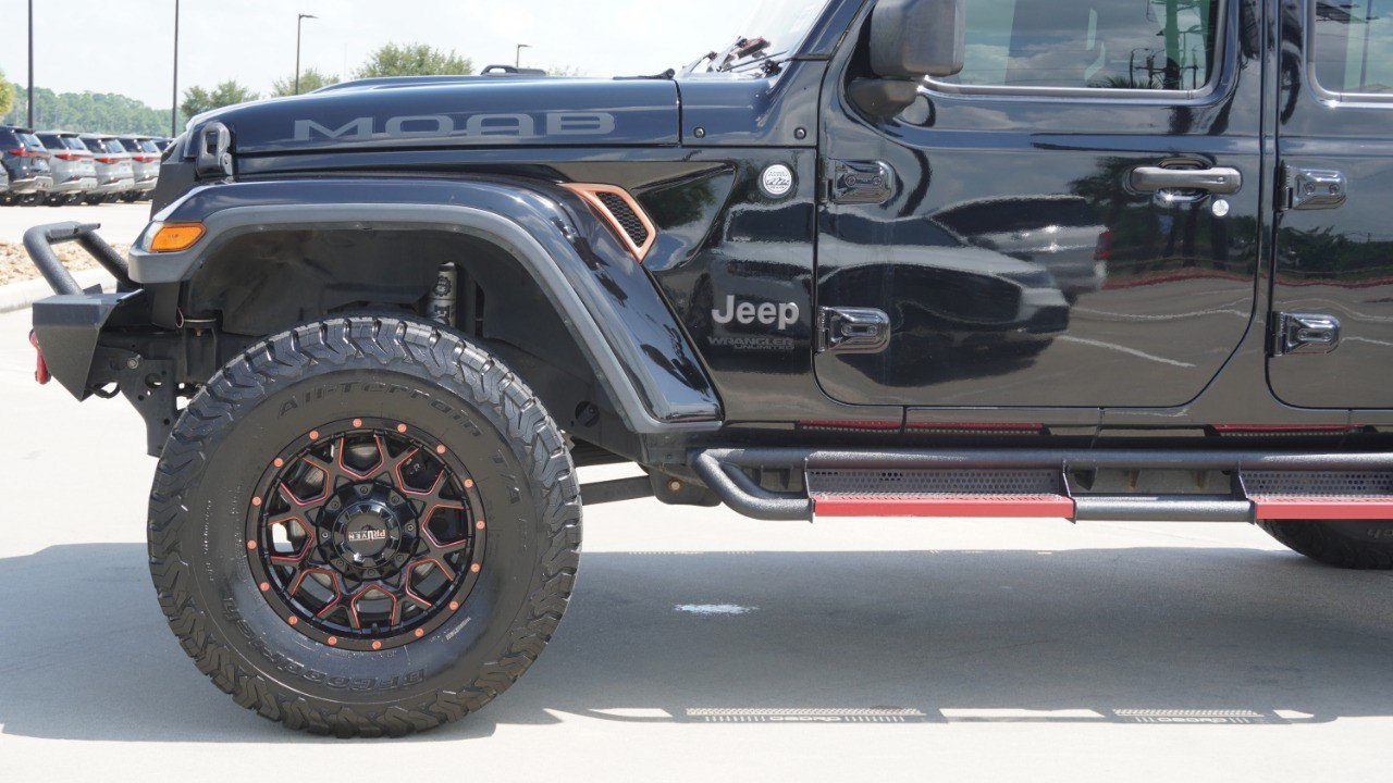 Used 2019 Jeep Wrangler Unlimited Sahara w/ Quick Order Package 24M Moab AWD/4WD image 10