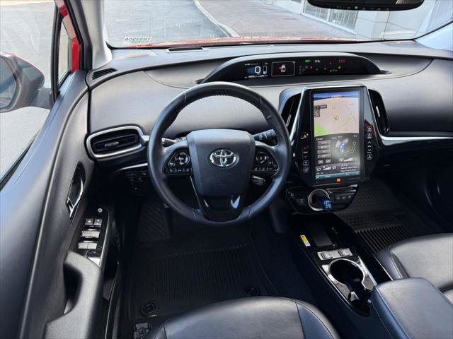 Certified 2021 Toyota Prius Prime Limited FWD image 17