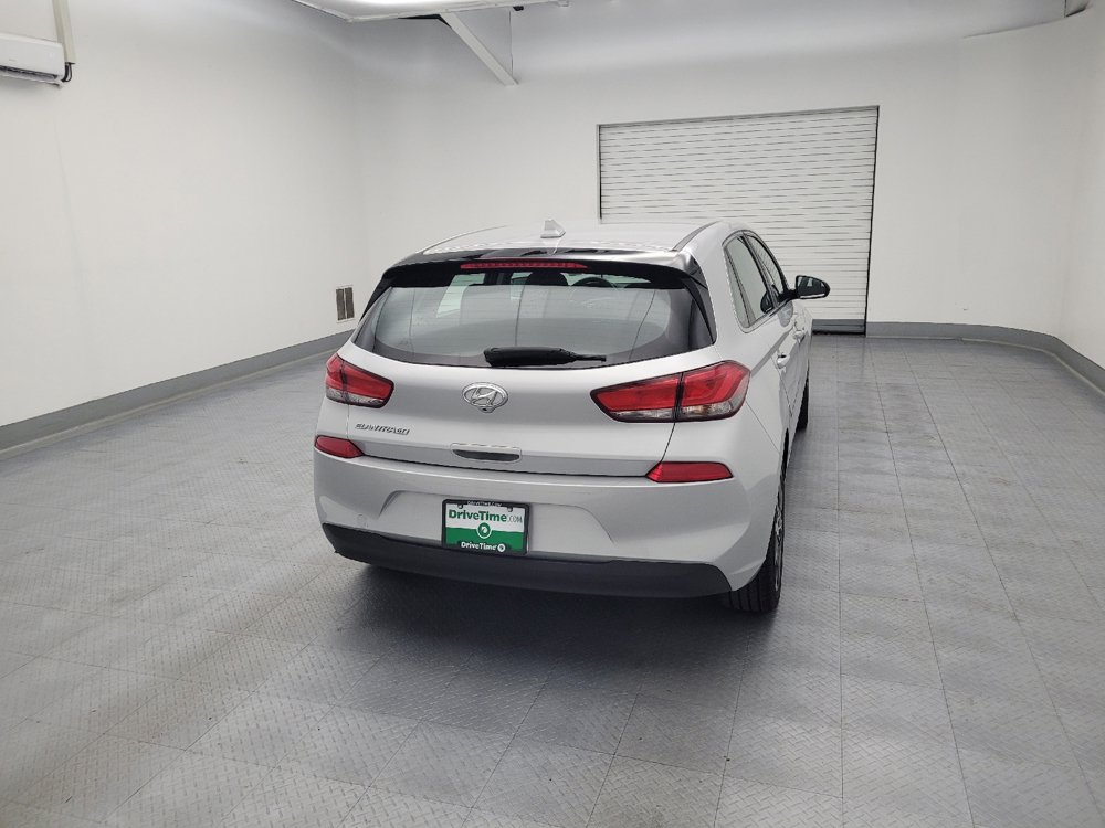 Used 2018 Hyundai Elantra GT FWD image 7