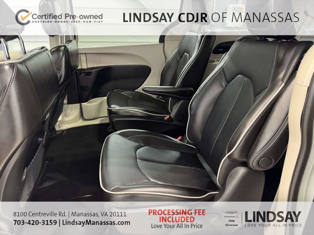 Used 2023 Chrysler Pacifica Limited FWD image 22