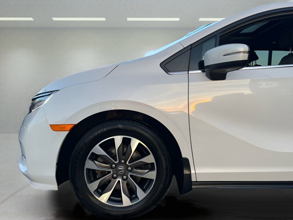Used 2023 Honda Odyssey EX-L image 31