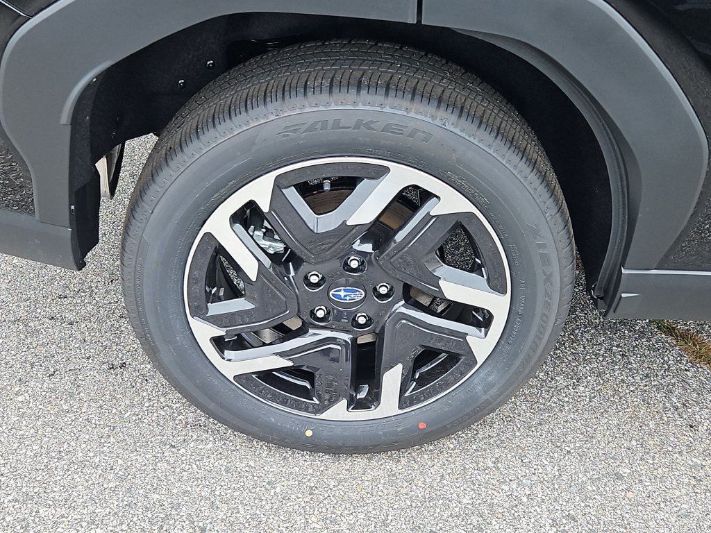 New 2026 Subaru Forester Limited AWD/4WD image 4