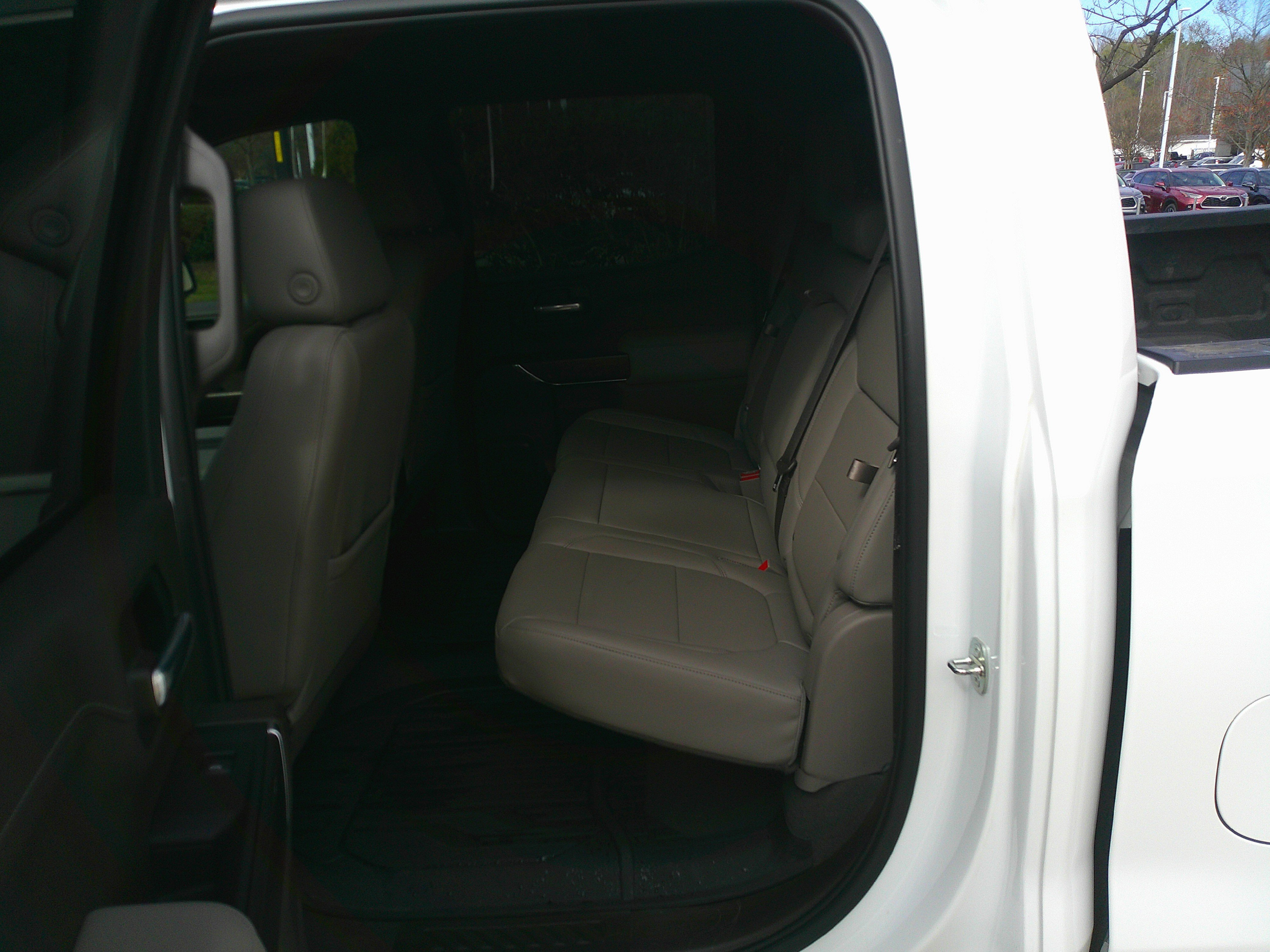 Used 2020 GMC Sierra 1500 SLT w/ SLT Premium Plus Package image 29