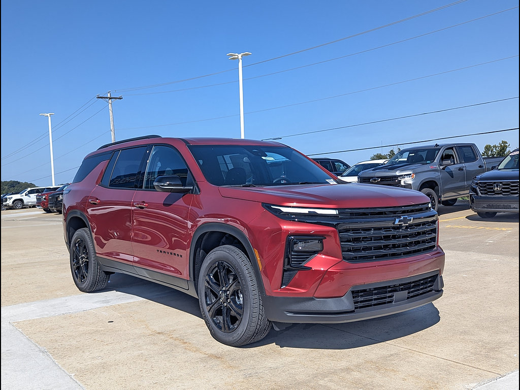 New 2027 Chevrolet Traverse LT w/ Midnight/Sport Edition FWD image 5