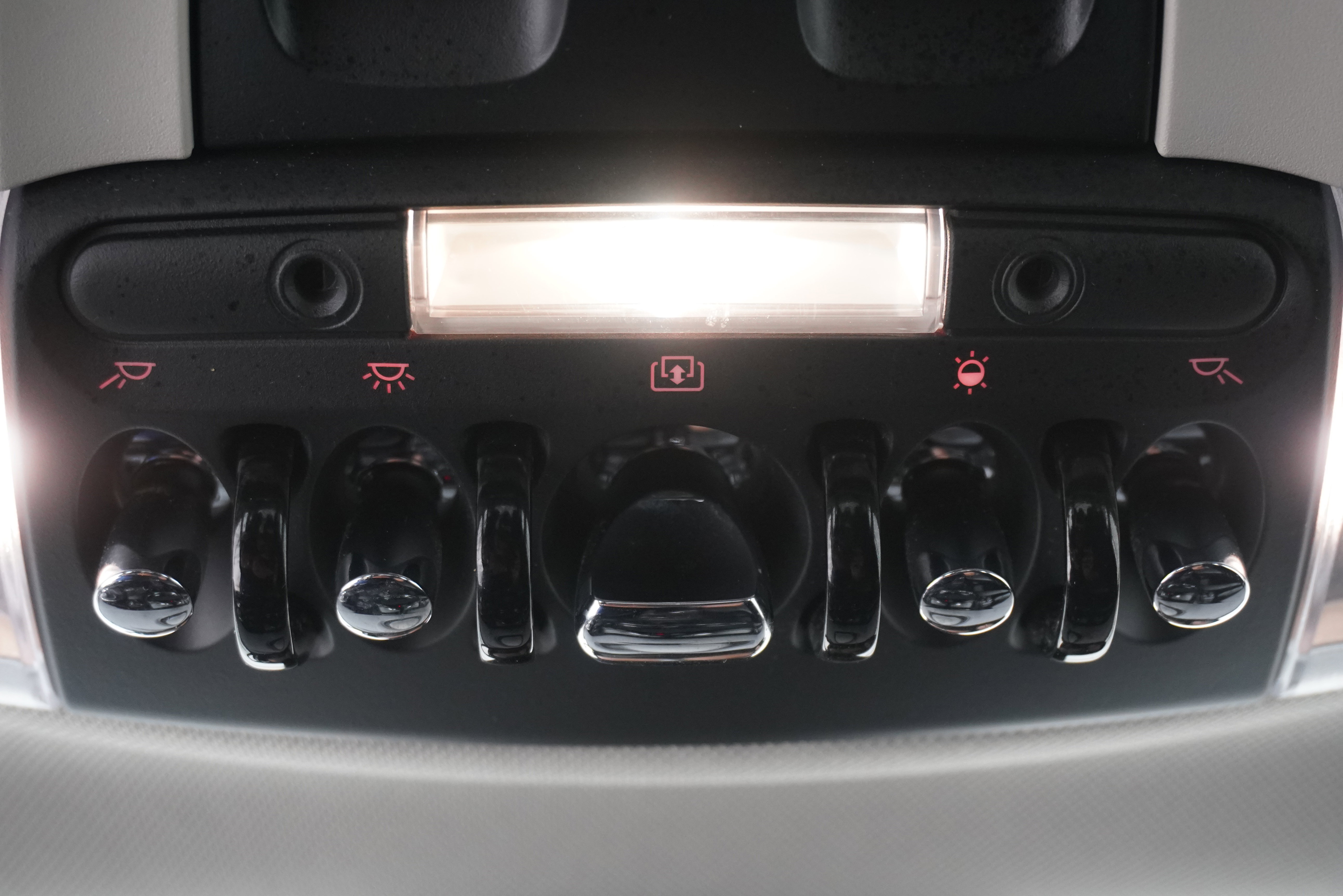 Used 2024 MINI Cooper 4-Door Hardtop FWD image 20