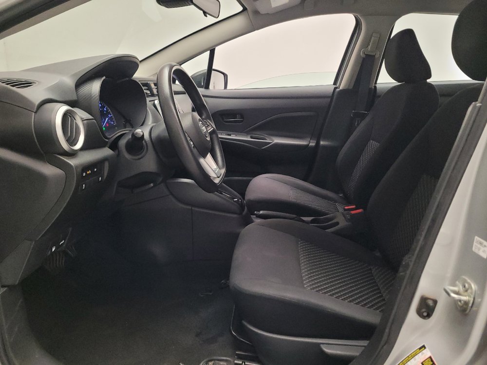 Used 2021 Nissan Versa S FWD image 17