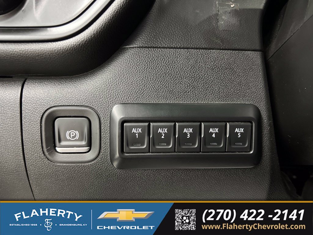 Used 2021 Chevrolet Silverado 3500 W/T w/ WT Convenience Package AWD/4WD image 25